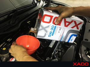 XADO Luxury Drive 5W30 Engine Oil (4L)